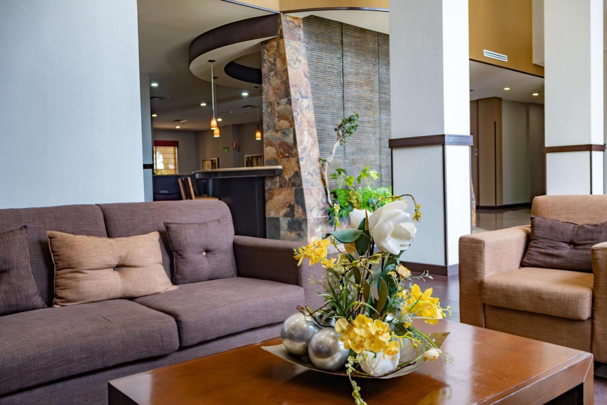 Western Premier Aeropuerto 5*