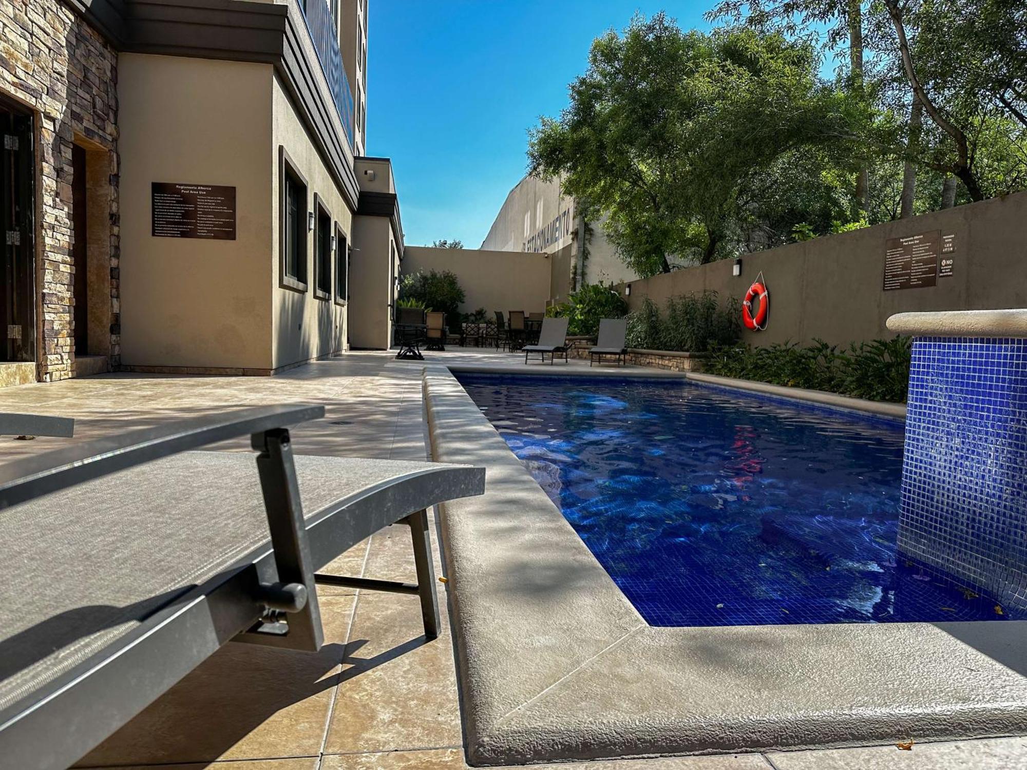 Western Premier Aeropuerto Hotel 5*