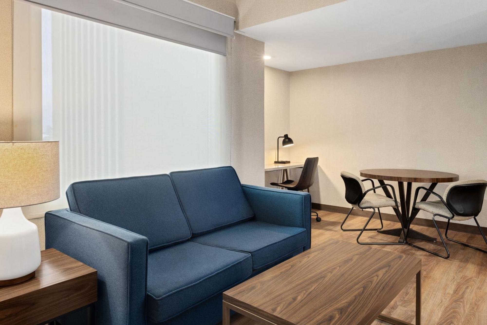 Four Points By Sheraton Galerias Monterrey