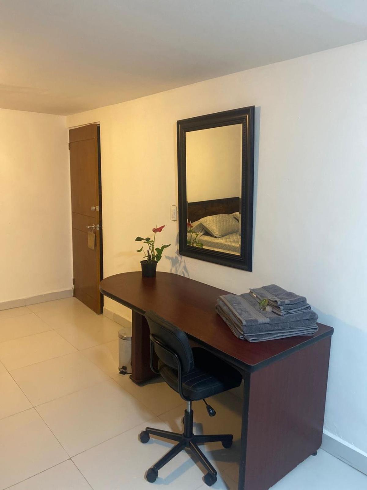 Luna Nueva Privada Guest house *