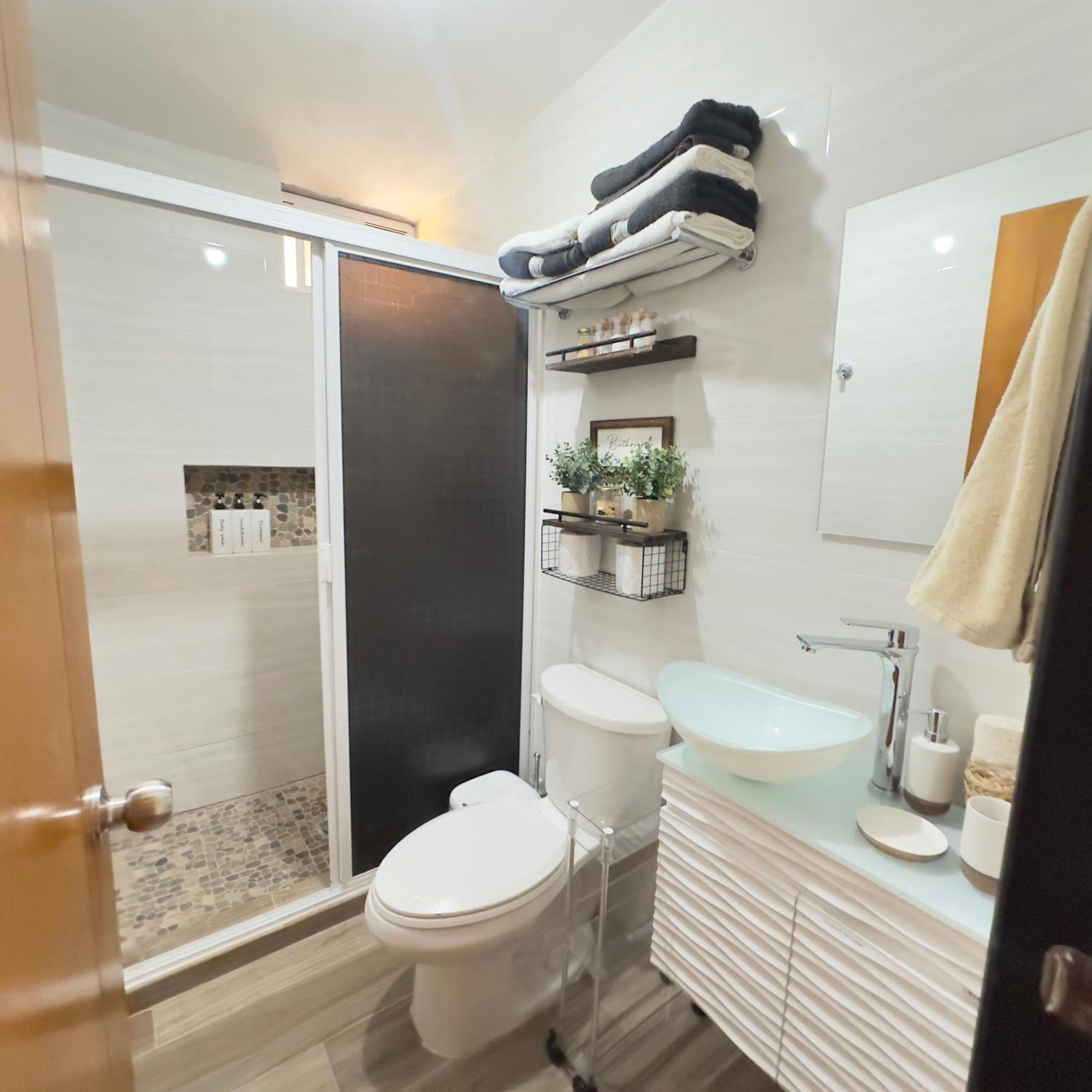 Apartamento Nuevo Depa, Minisplit, Wifi Y Netflix *