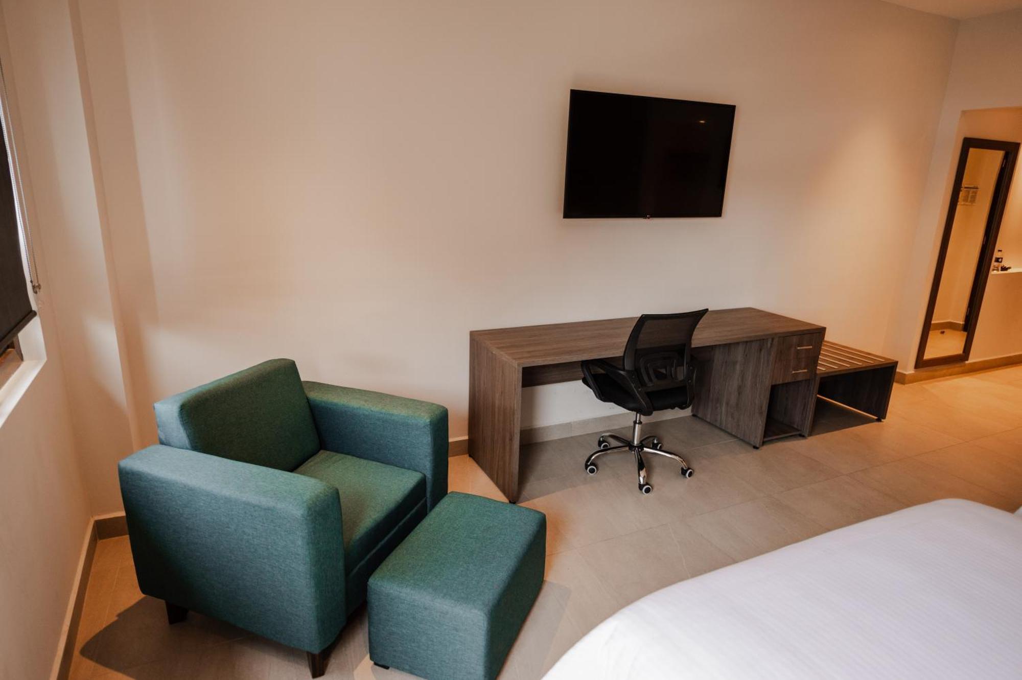 Centria Hotel