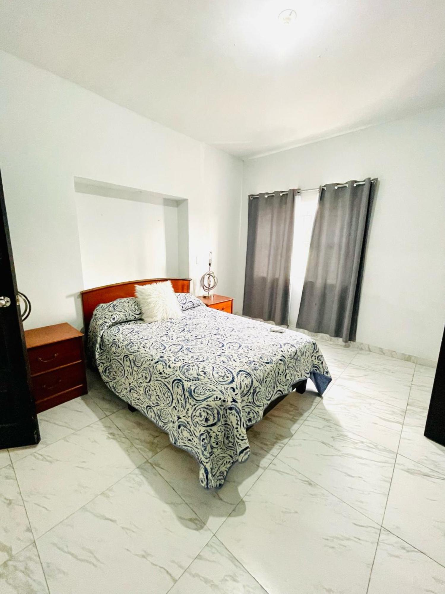 Comodo Departamento En El Centro De Mty