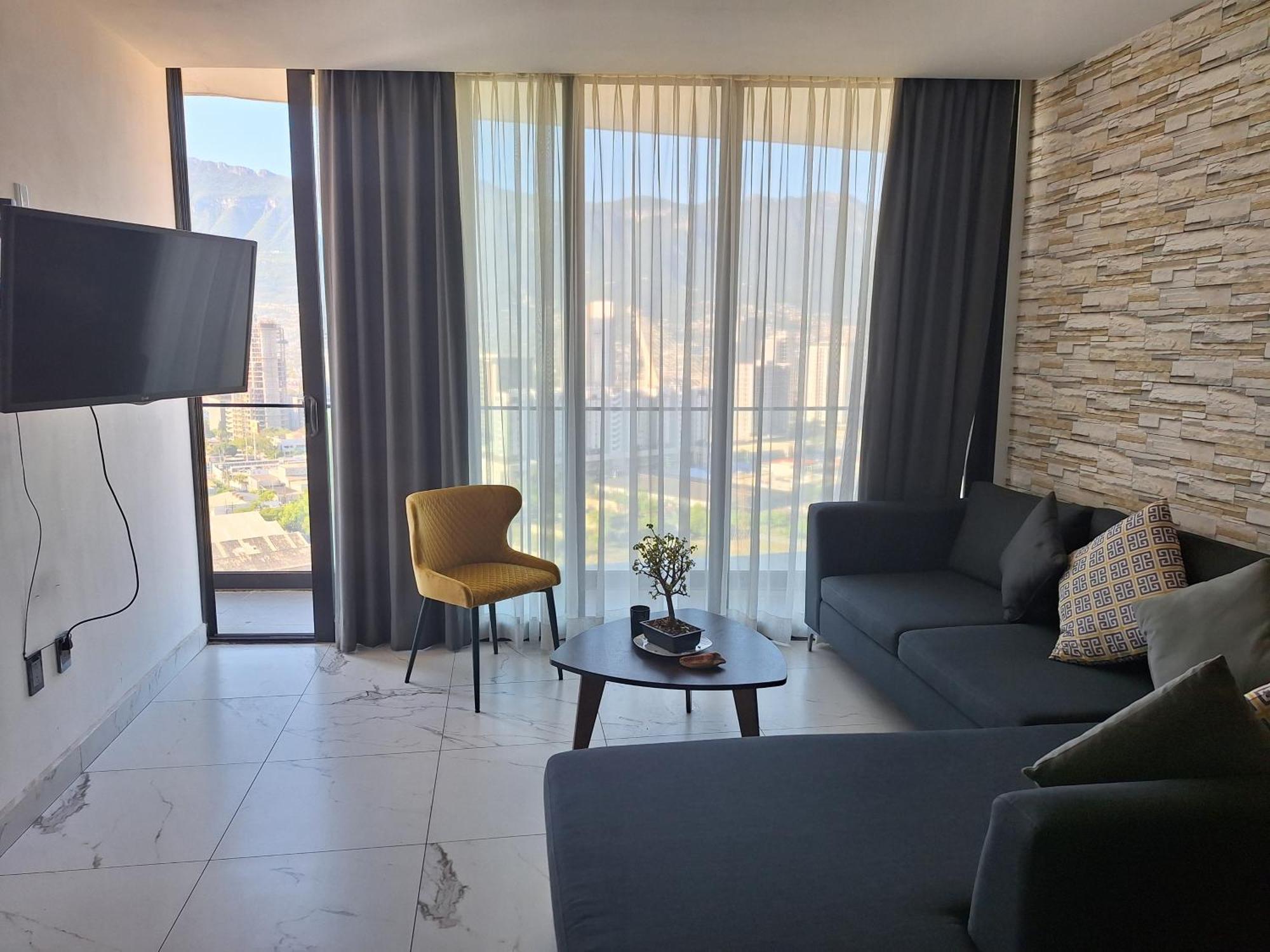 Departamento Con Gran Vista Monterrey