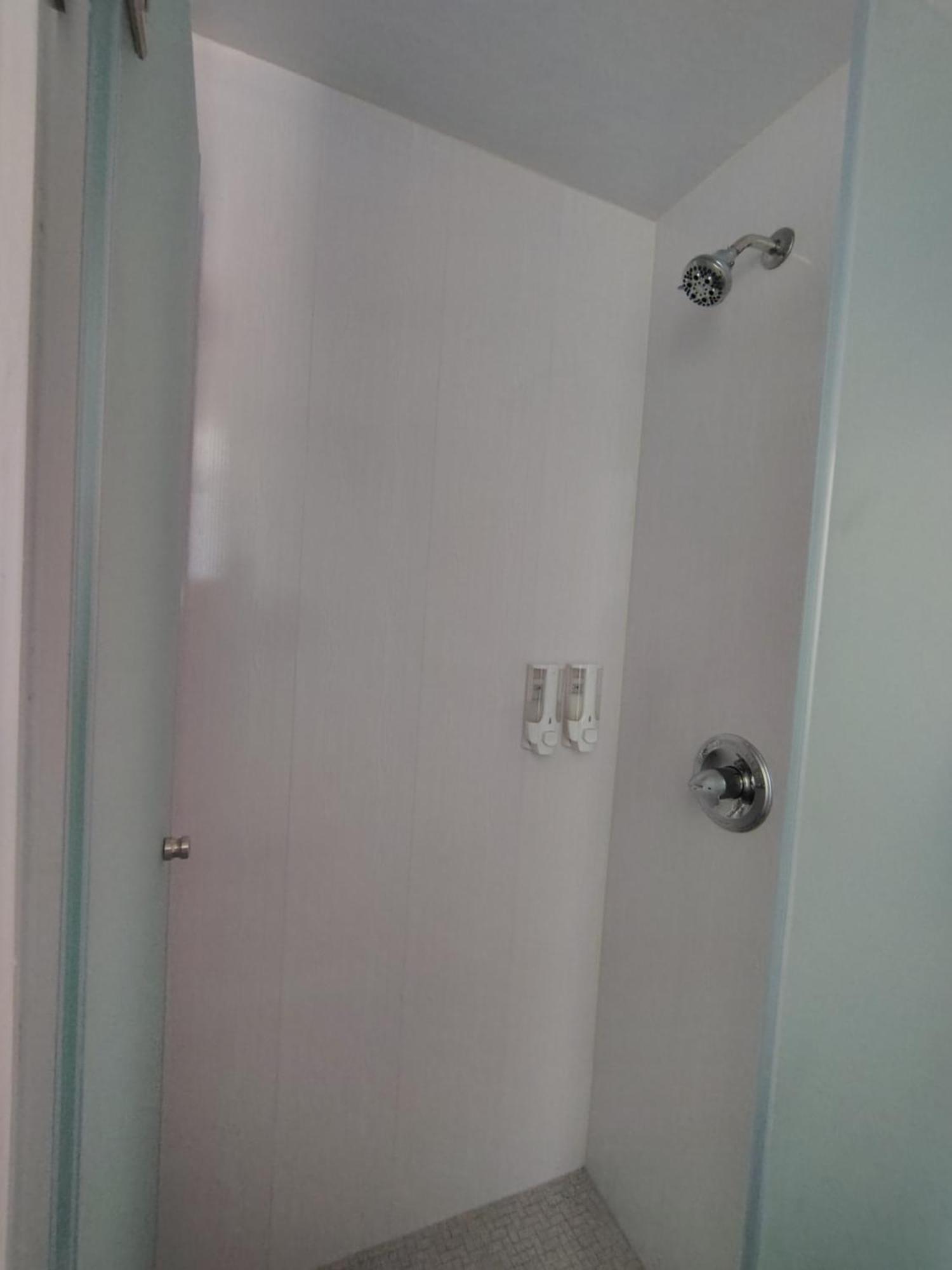 Hi! Tecnologico Garza Sada Hotel 3*