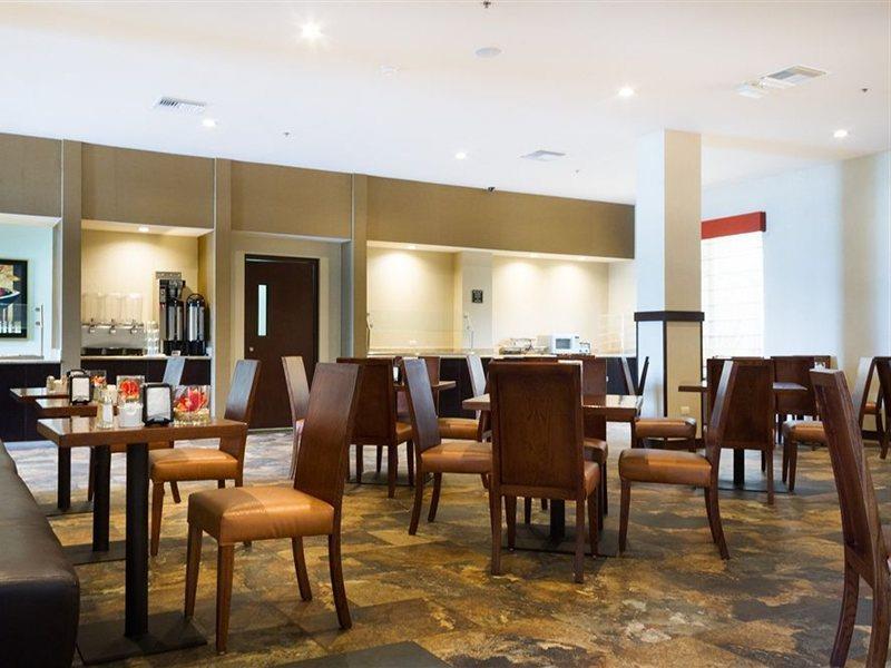 Western Premier Aeropuerto Hotel Monterrey