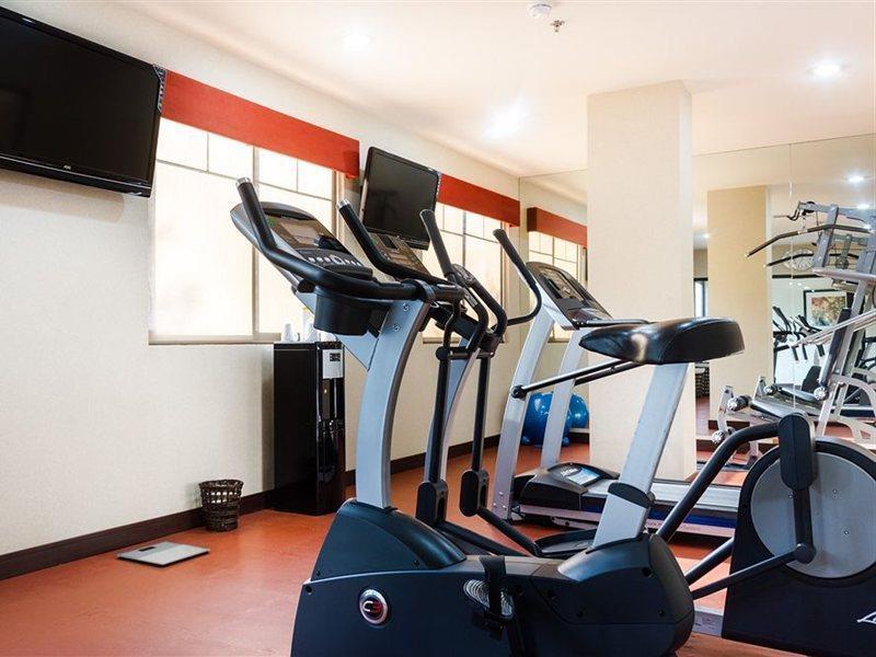 Western Premier Aeropuerto Hotel 5*