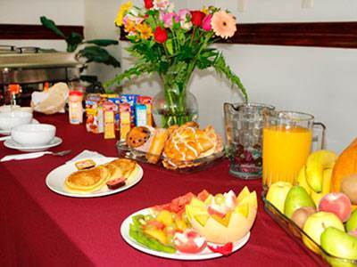Fiesta Versalles Hotel