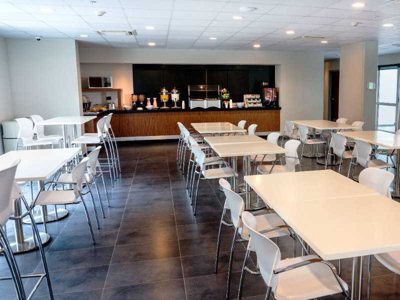 Express By Marriott Nuevo Sur