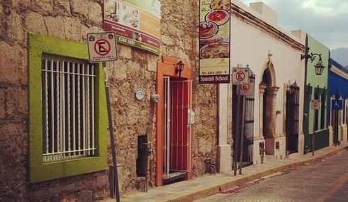 La Casa Del Barrio