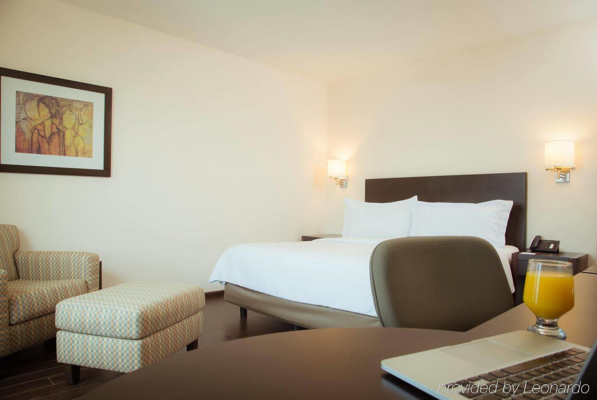 Hotel Fiesta Fundidora 4*