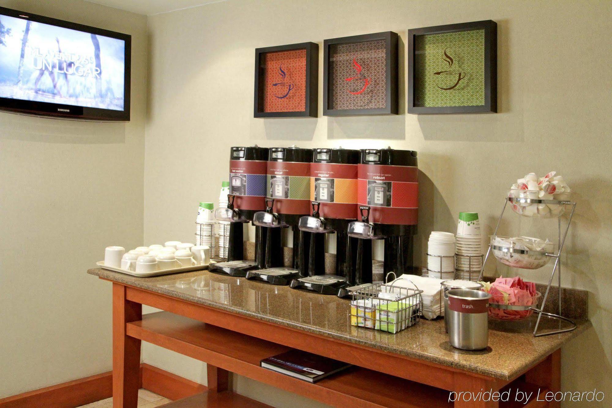 Hotel Hampton By Hilton Galerías Monterrey