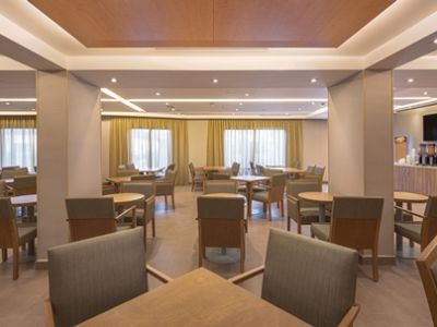 Hotel Hampton By Hilton Galerías 4*
