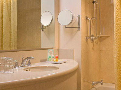 Four Points By Sheraton Galerias