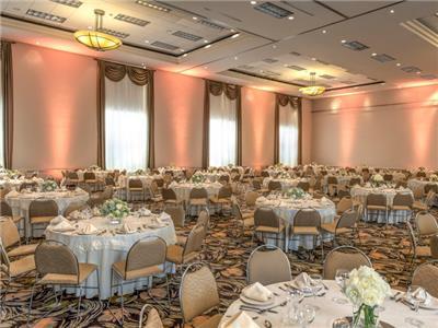 Four Points By Sheraton Galerias Hotel