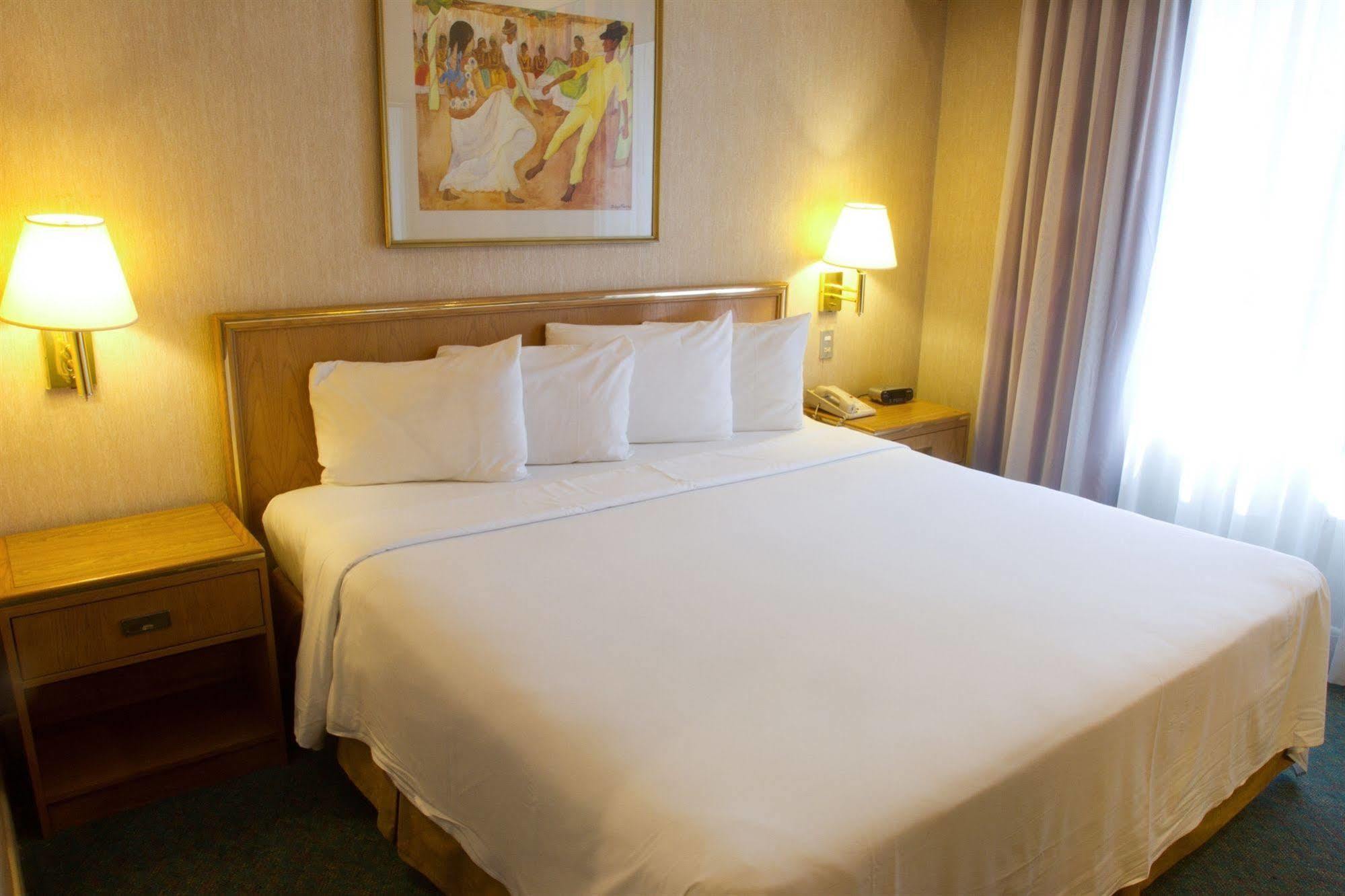 Istay Histórico Monterrey