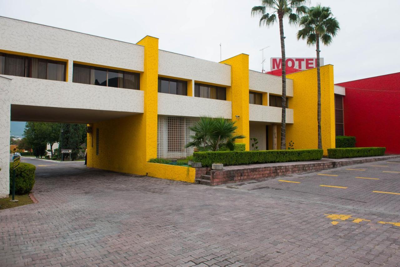 De La Montana Motel Monterrey
