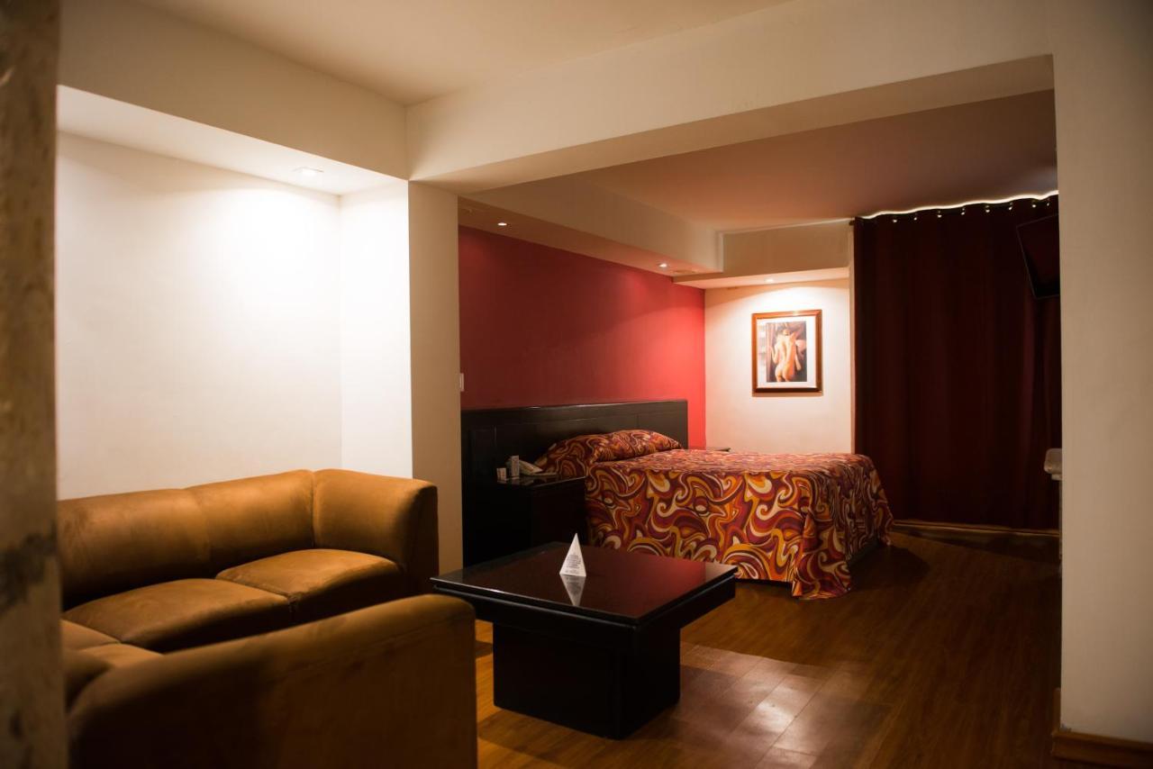 De La Montana Motel