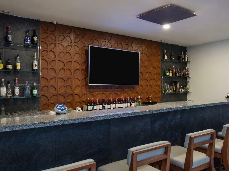 Hotel Krystal Urban San Jeronimo