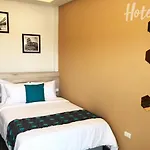 Hotel25