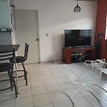 Hospedaje A 10 Min. Del Aeropuerto Internacional De Monterrey