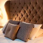 Mina Suites