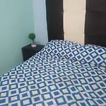 Recamara Comodisima Y Pequena