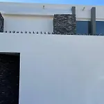 Casa Completa Con Patio, Asador Y Estacionamiento