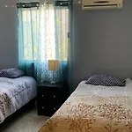 Spacious 4-Bedroom House In Beautiful Ciudad General Escobedo With Wifi, Ac