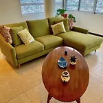 Ibis 8