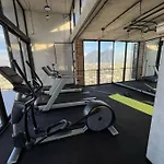Premier Monterrey Retreat 5