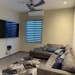 Residencia, Cluster 3 Habitaciones Con Bano