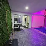 House With Pool And Terrace