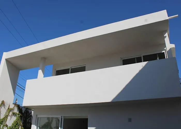 Casa Completa Con Patio, Asador Y Estacionamiento