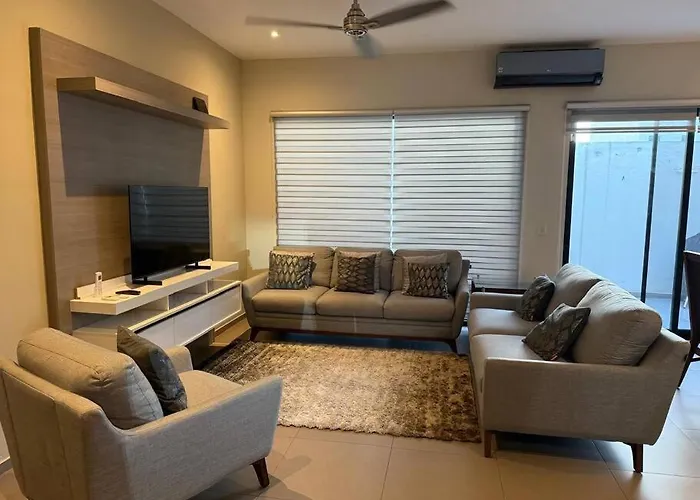 Residencia, Cluster 3 Habitaciones Con Bano