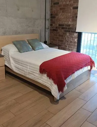 Premier Monterrey Retreat 5