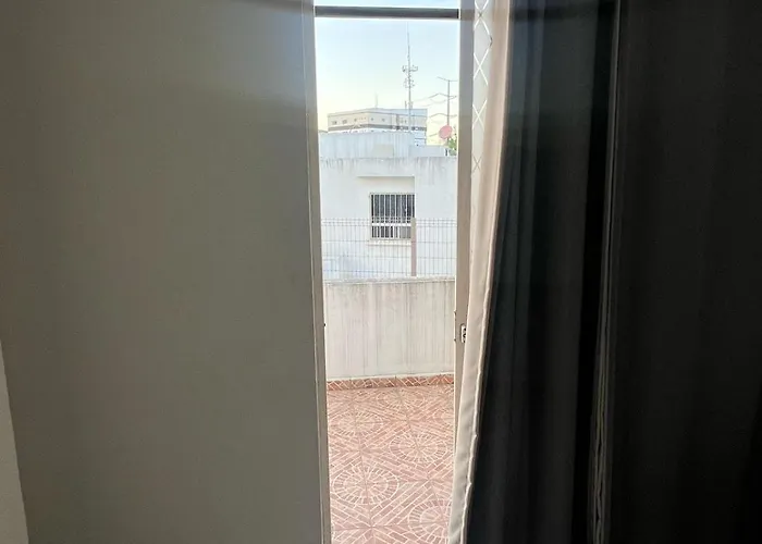 Cuarto En Casa Compartida