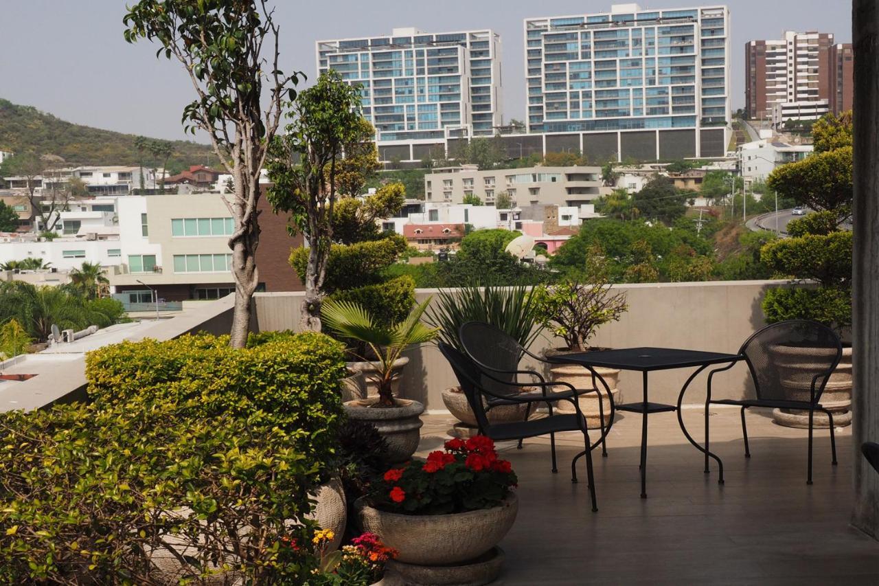 Hotel Collection O 3 Diez Living Suites 4*