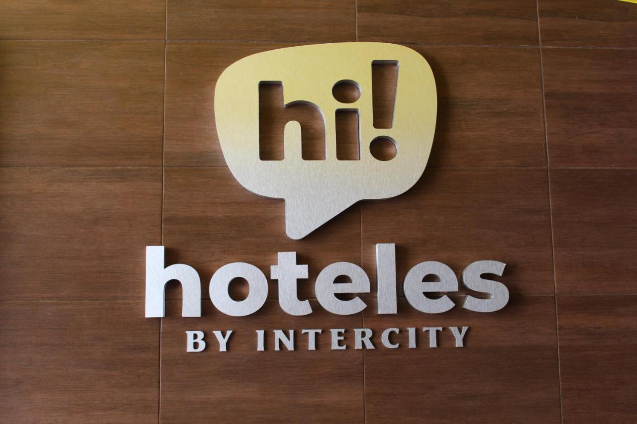 Hi! Fundidora-cintermex Hotel cápsula 2*