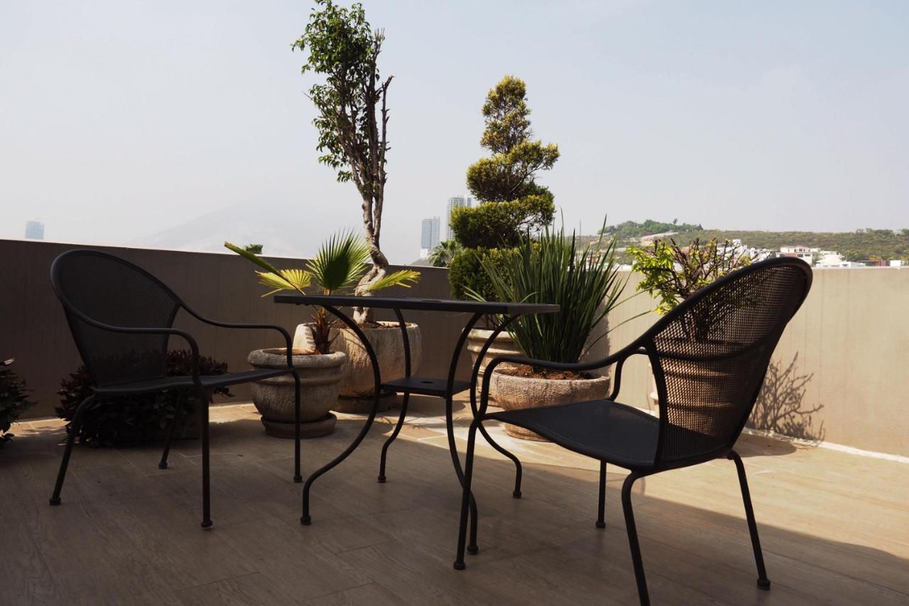 Collection O 3 Diez Living Suites 4*