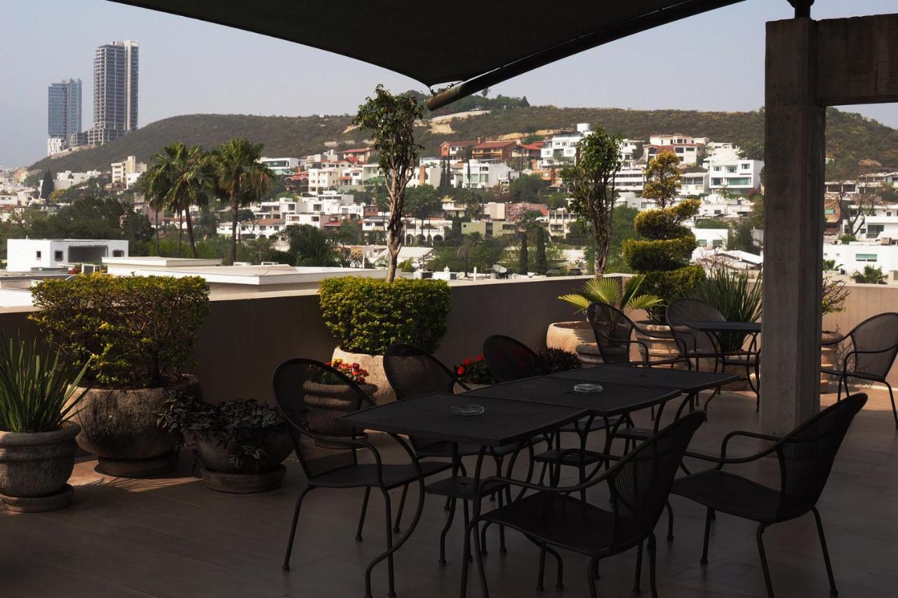 Collection O 3 Diez Living Suites