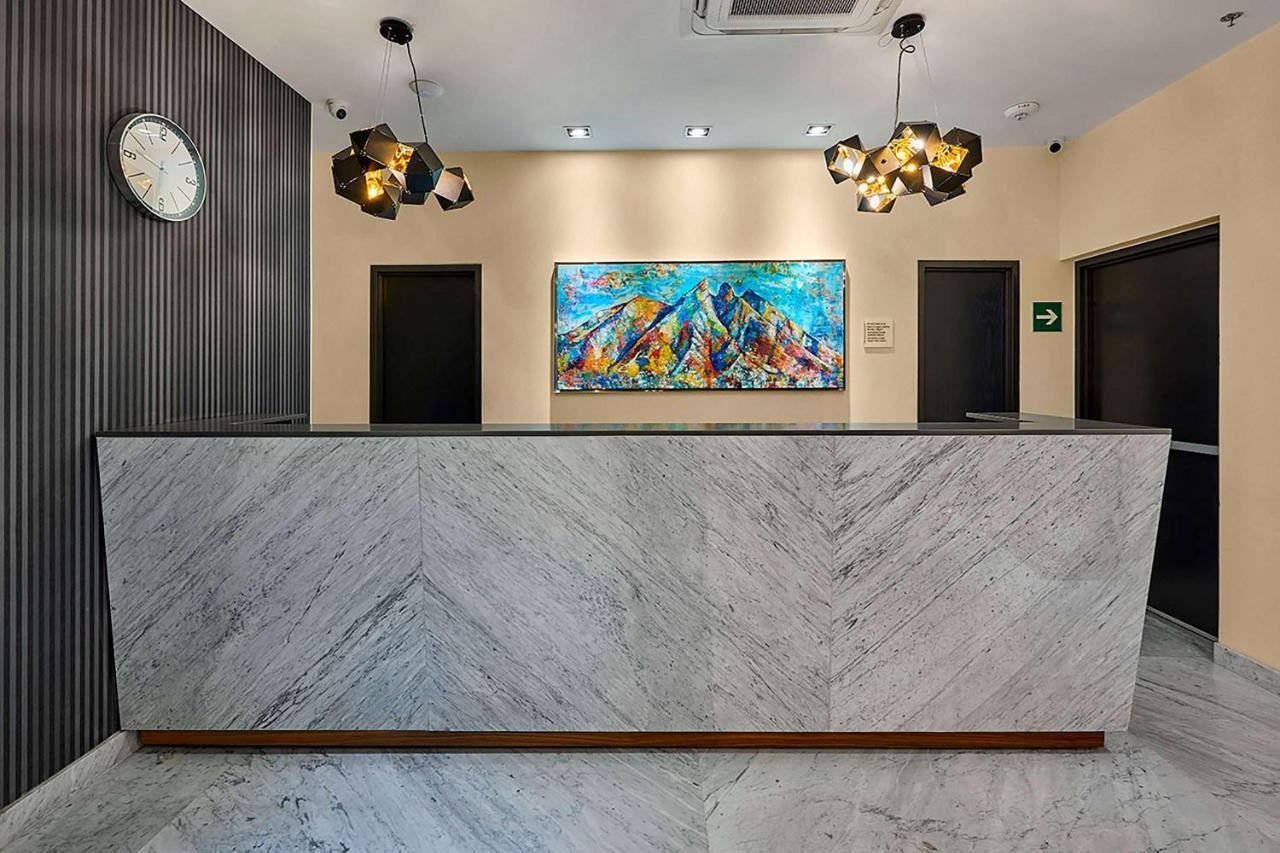 Hotel Radisson San Jeronimo 4*