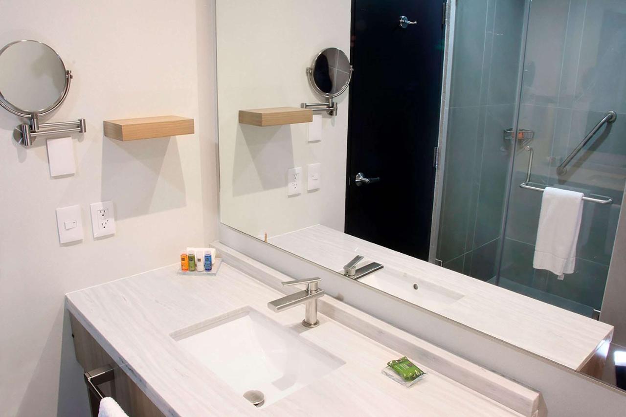 Hotel Radisson San Jeronimo 4*
