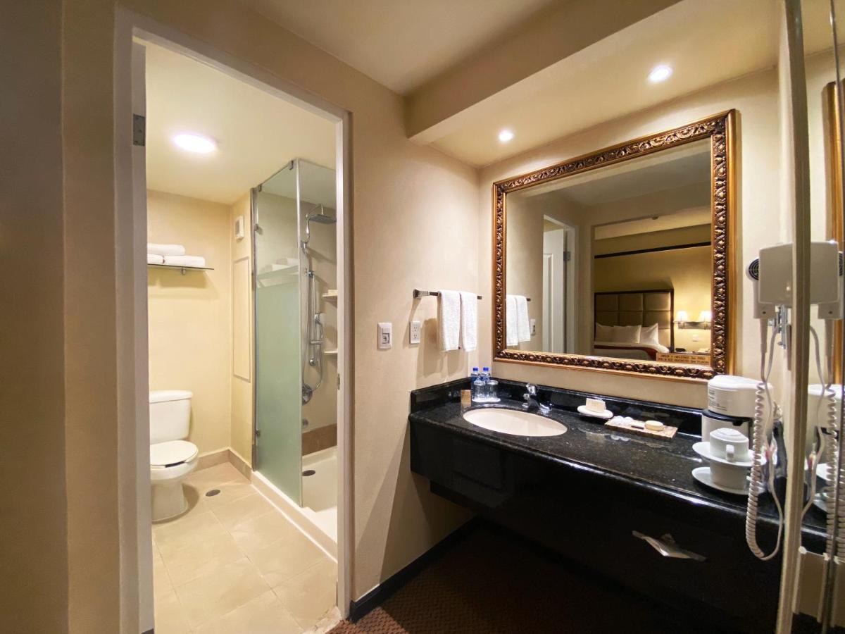Safi Royal Luxury Centro 5* Monterrey