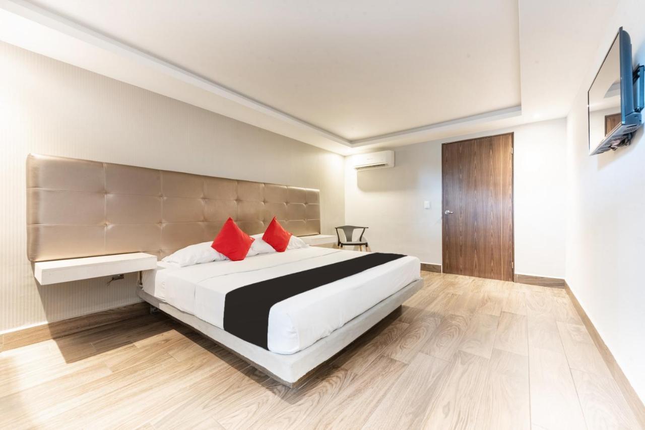 Hotel Hotel 202 3*