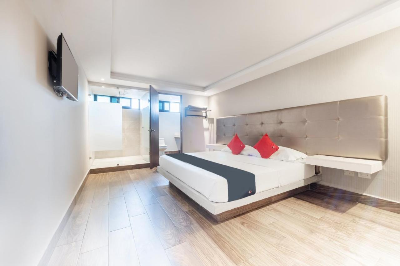 Hotel Hotel 202 Monterrey
