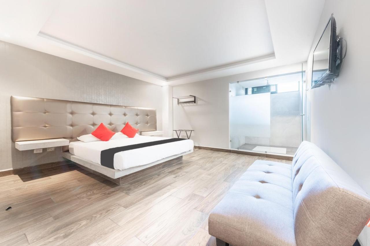 Hotel 202