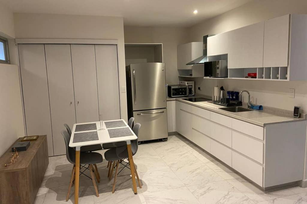Departamento Equipado Nave 01 Apodaca Aeropuerto Apartamento *