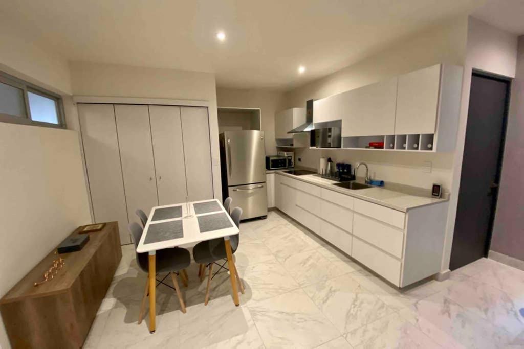 Departamento Equipado Nave 01 Apodaca Aeropuerto Apartamento *