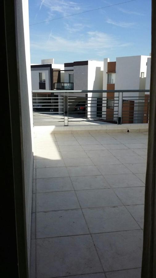 Airport Short & Long Term Express Almeria X Apartamento